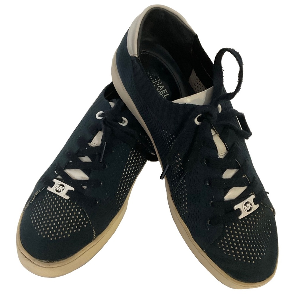 Michael Kors Skyler Lace Up Fabric Admiral Blue/White Sneaker; Size 9M